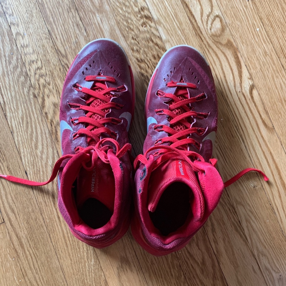 Nike Hyperdunk Used